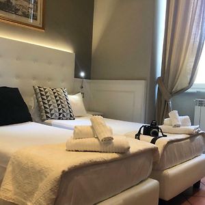 Klassieke Kamer met Twee Aparte Bedden